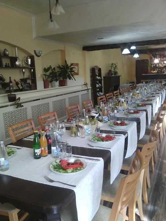 Cherven  戴安娜旅馆酒店 外观 照片